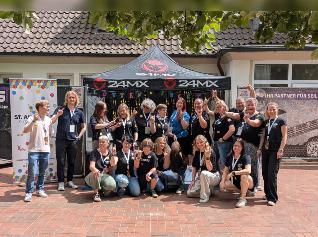 Kitagelände verwandelt sich in Festivalgelände: Lütten rockt in St. Antonius